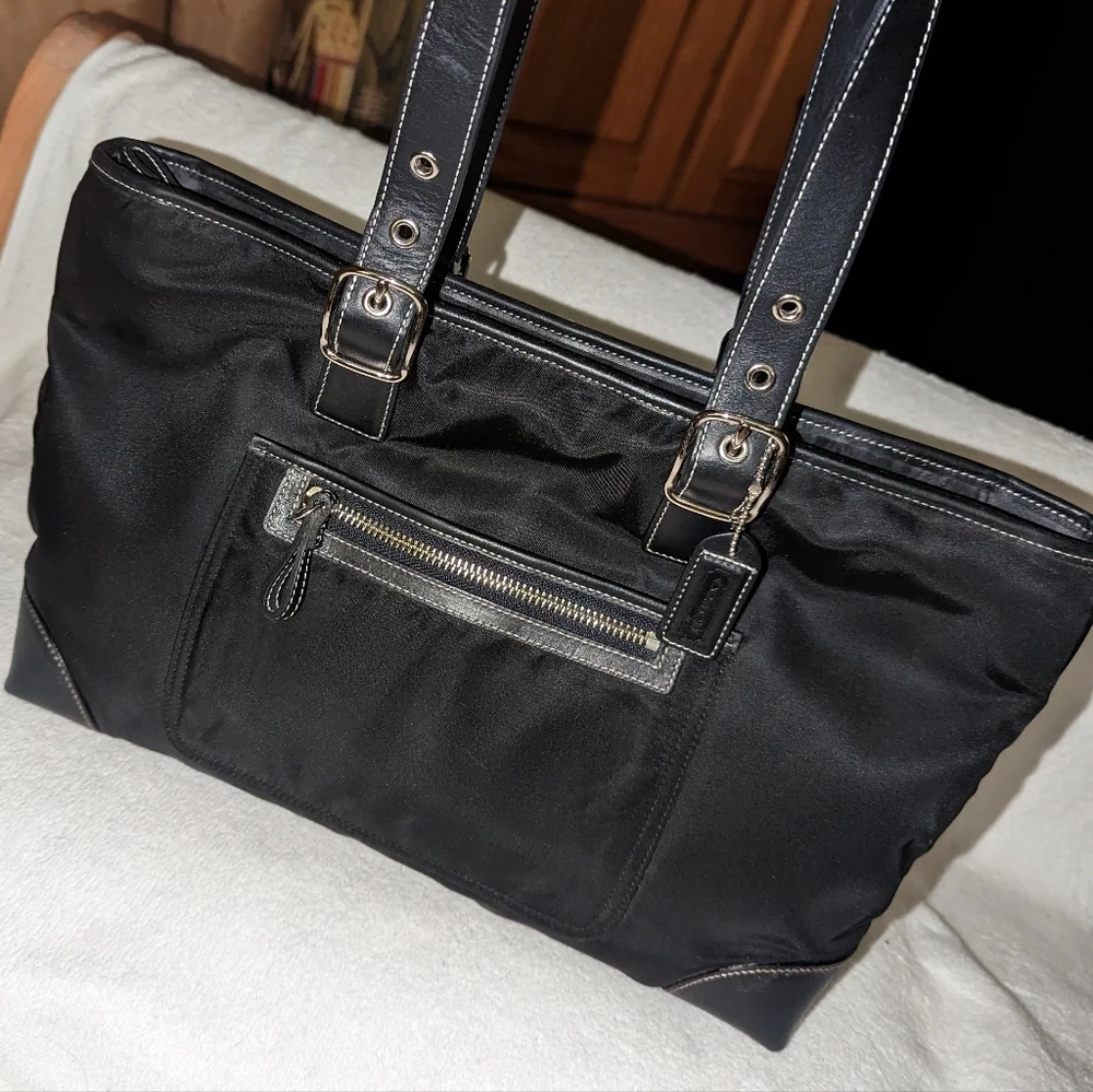 Vintage Coach black nylon tote .4450